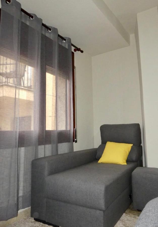 Apartament Encantador Al Centre De Vic Aptgarbi 外观 照片