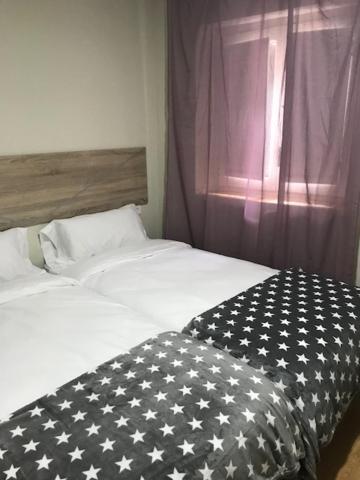 Apartament Encantador Al Centre De Vic Aptgarbi 外观 照片